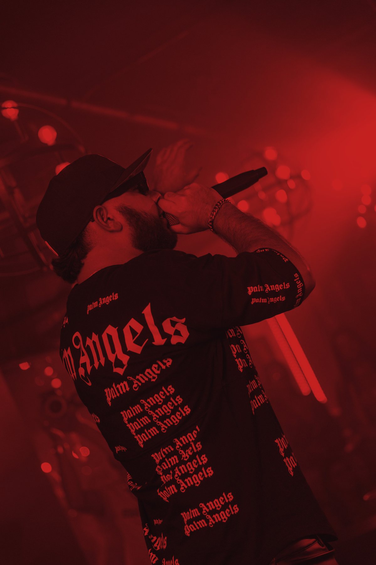 V12 live on the mic